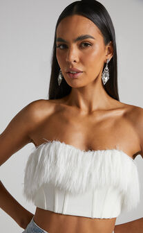 Rhaiza Top - Faux Feather Trim Strapless Sweetheart Crop Top in White